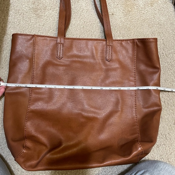 ❤️🔥SOLD❤️🔥Brown Universal Thread Tote - Picture 3 of 8
